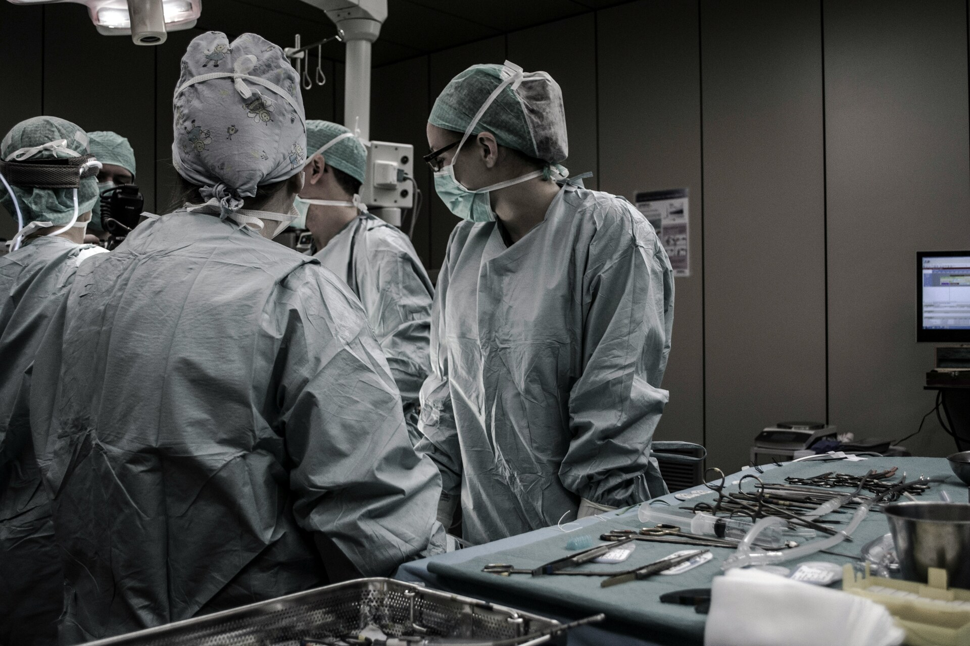Doctors are working in the operating room